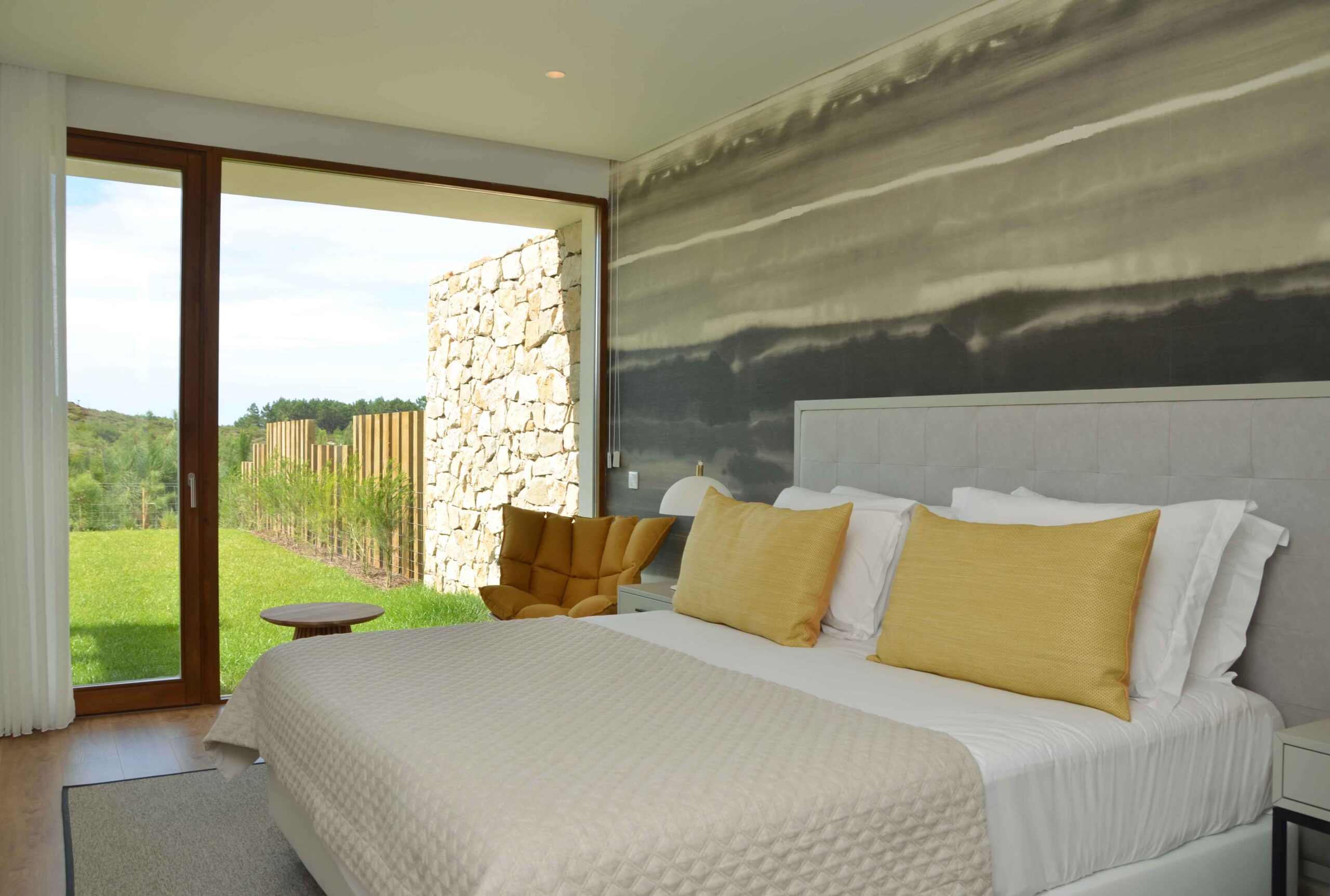 Exclusive Villas in Nadadouro: Luxury and Nature