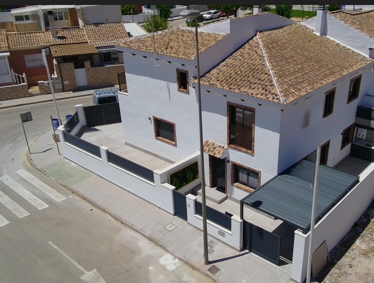 Villa in Pilar de la Horadada - view 1