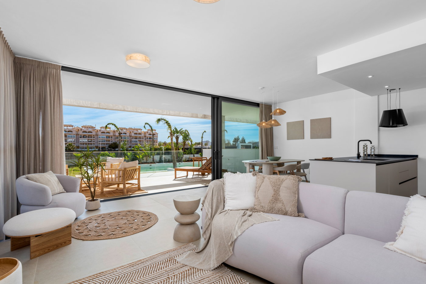 2 Bedroom, 2 Bathroom n-a in {
