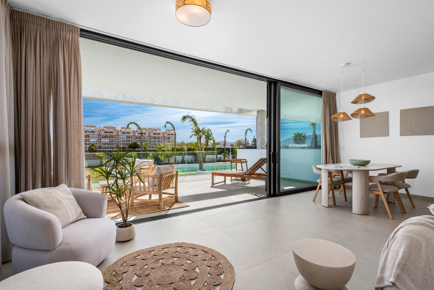 2 Bedroom, 2 Bathroom n-a in {