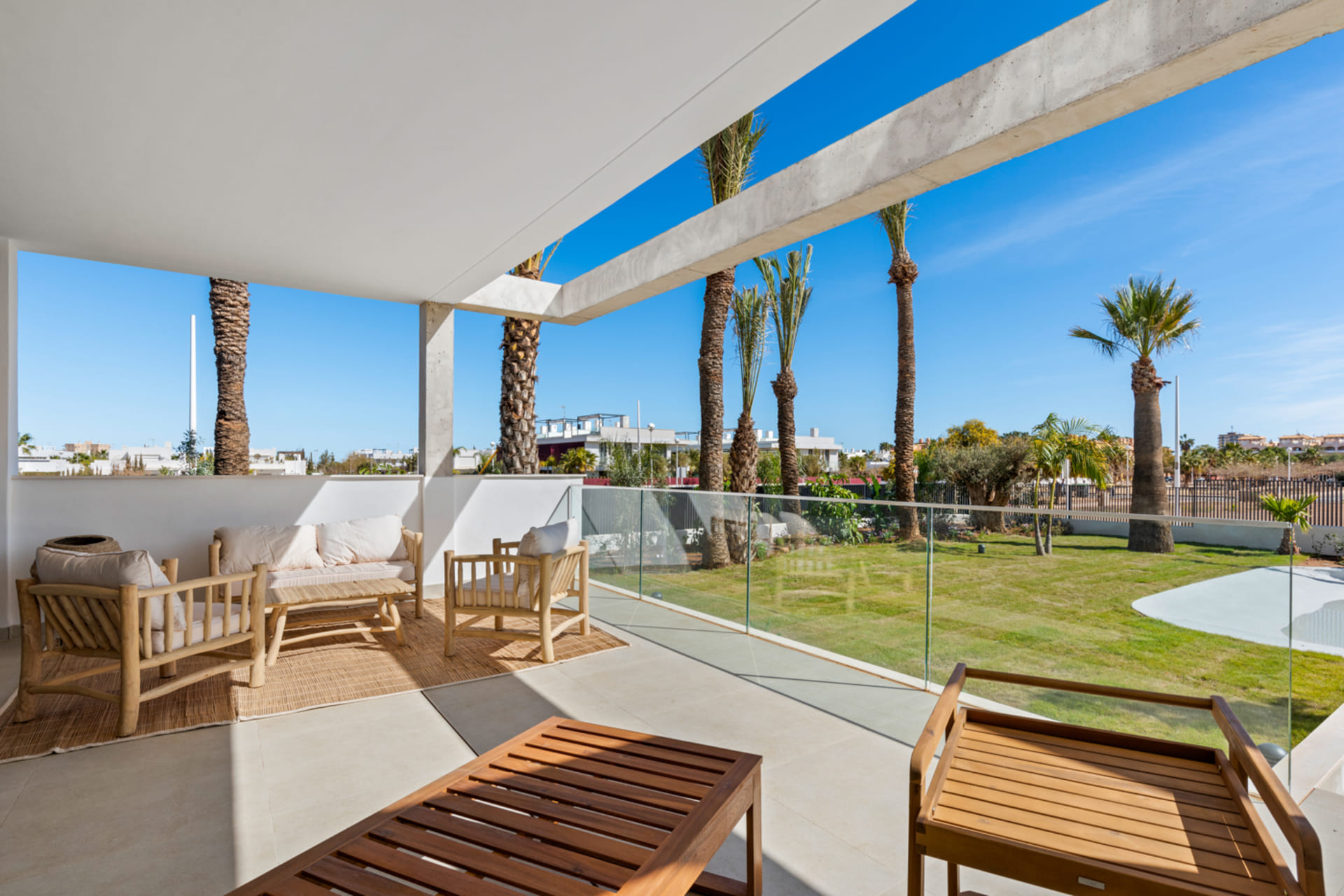 2 Bedroom, 2 Bathroom n-a in {