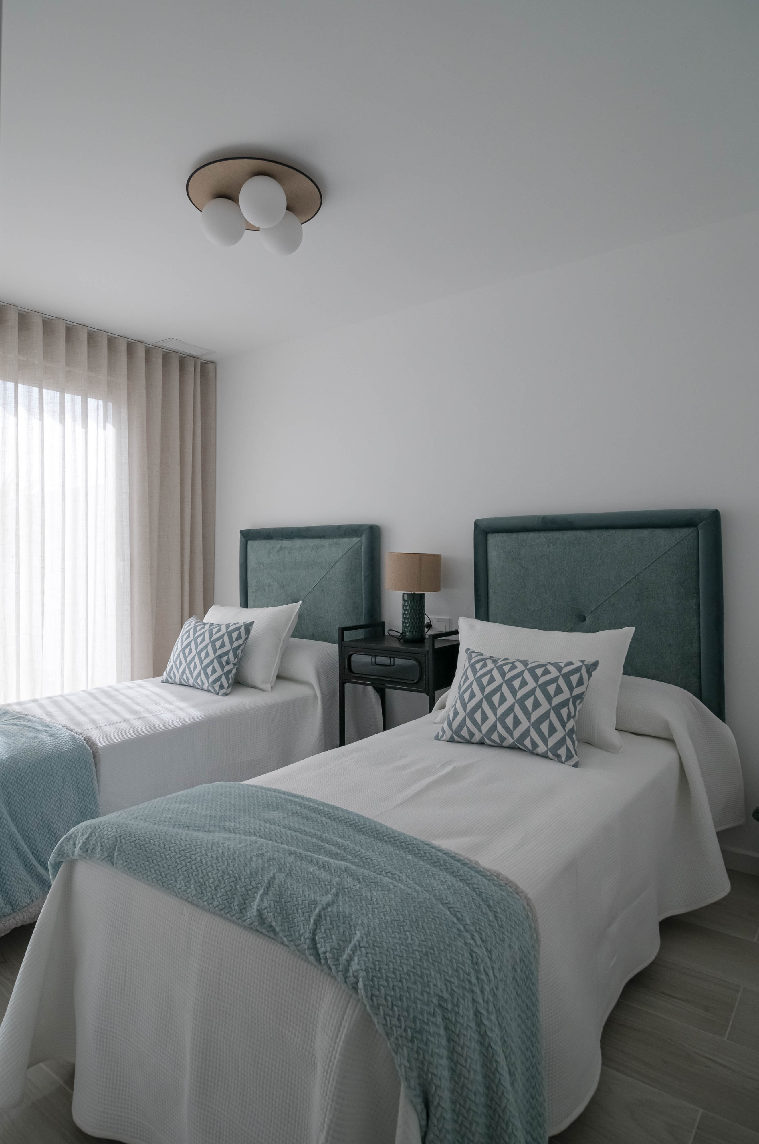 3 Bedroom, 2 Bathroom Villa in {