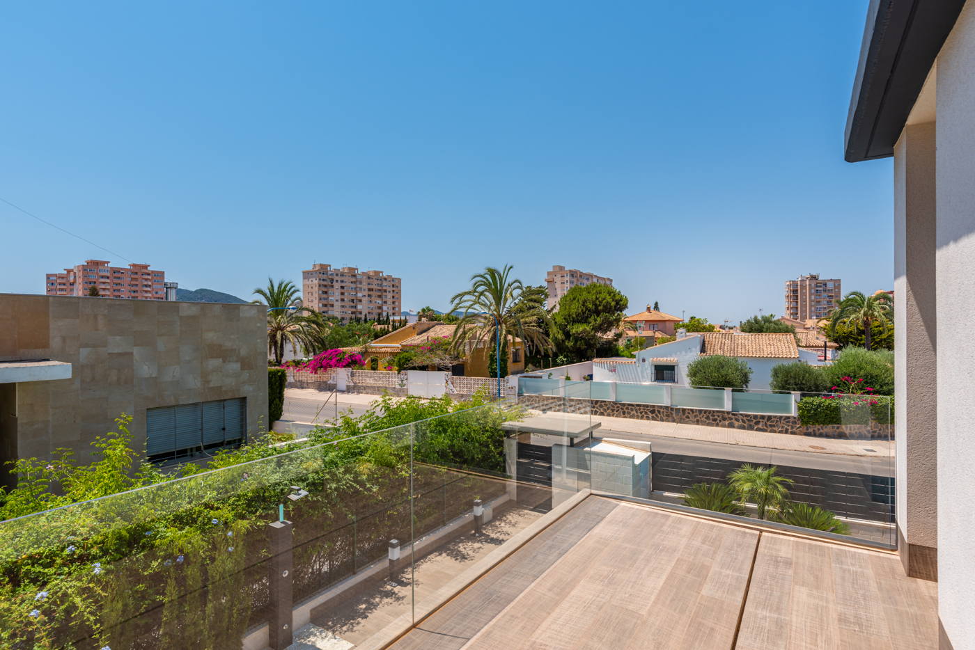 4 Bedroom, 3 Bathroom Villa in {