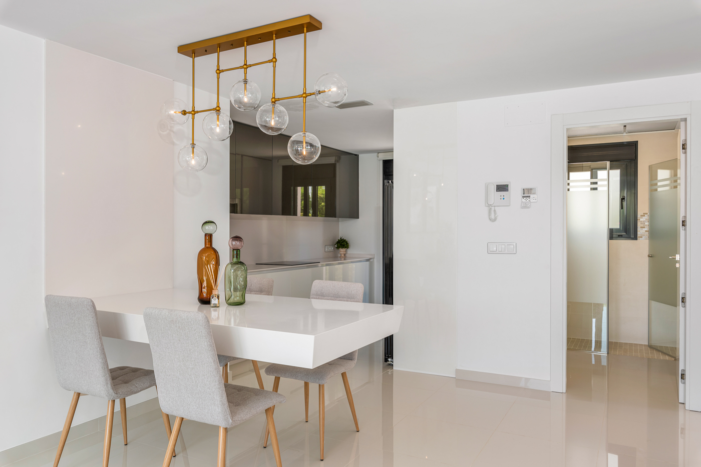 4 Bedroom, 3 Bathroom Villa in {