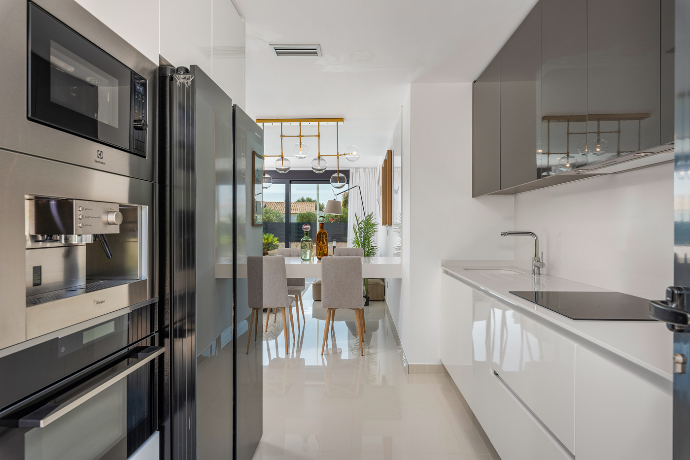 4 Bedroom, 3 Bathroom Villa in {