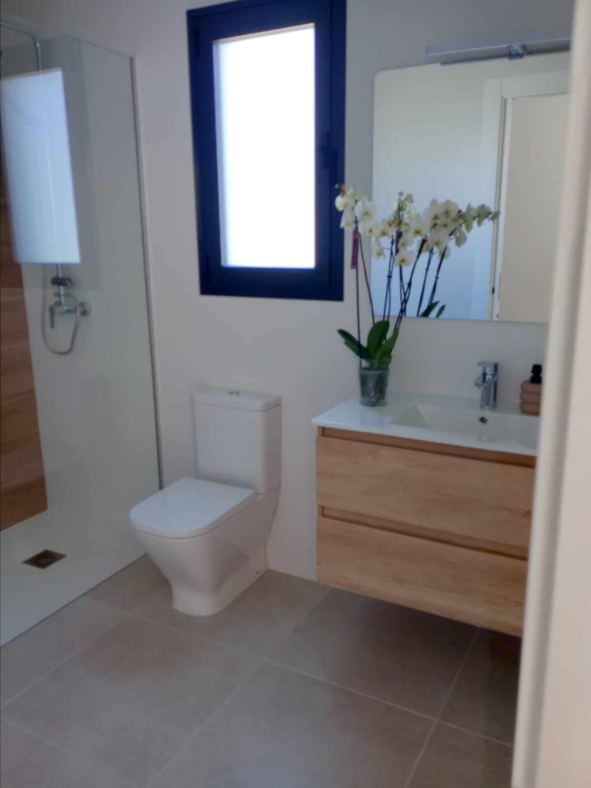 3 Bedroom, 2 Bathroom Villa in {