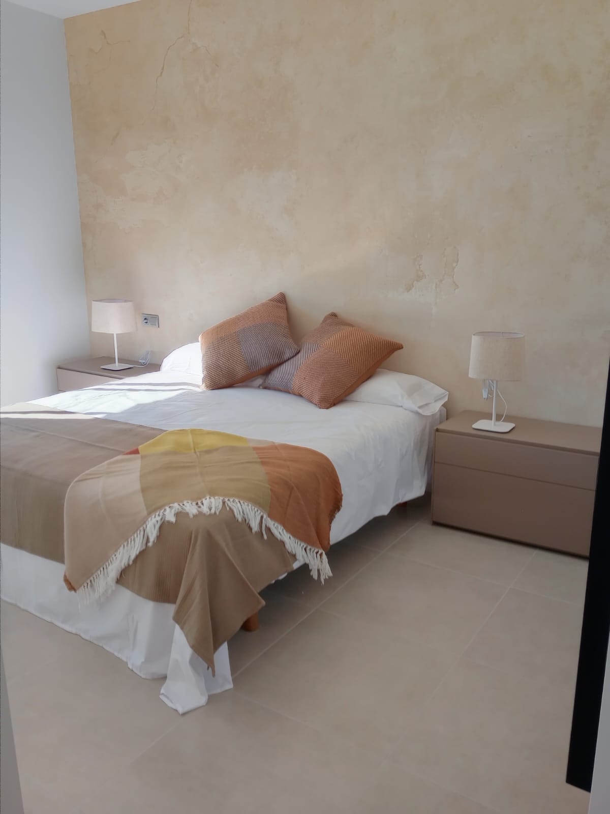 3 Bedroom, 2 Bathroom Villa in {