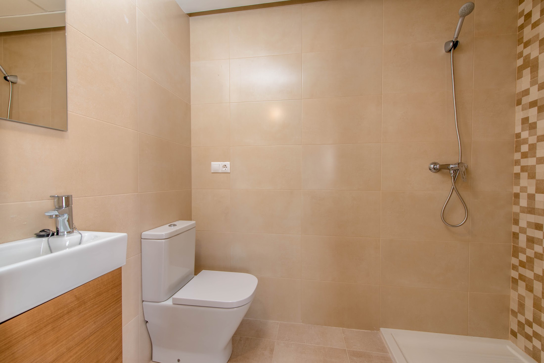 3 Bedroom, 2 Bathroom Villa in {