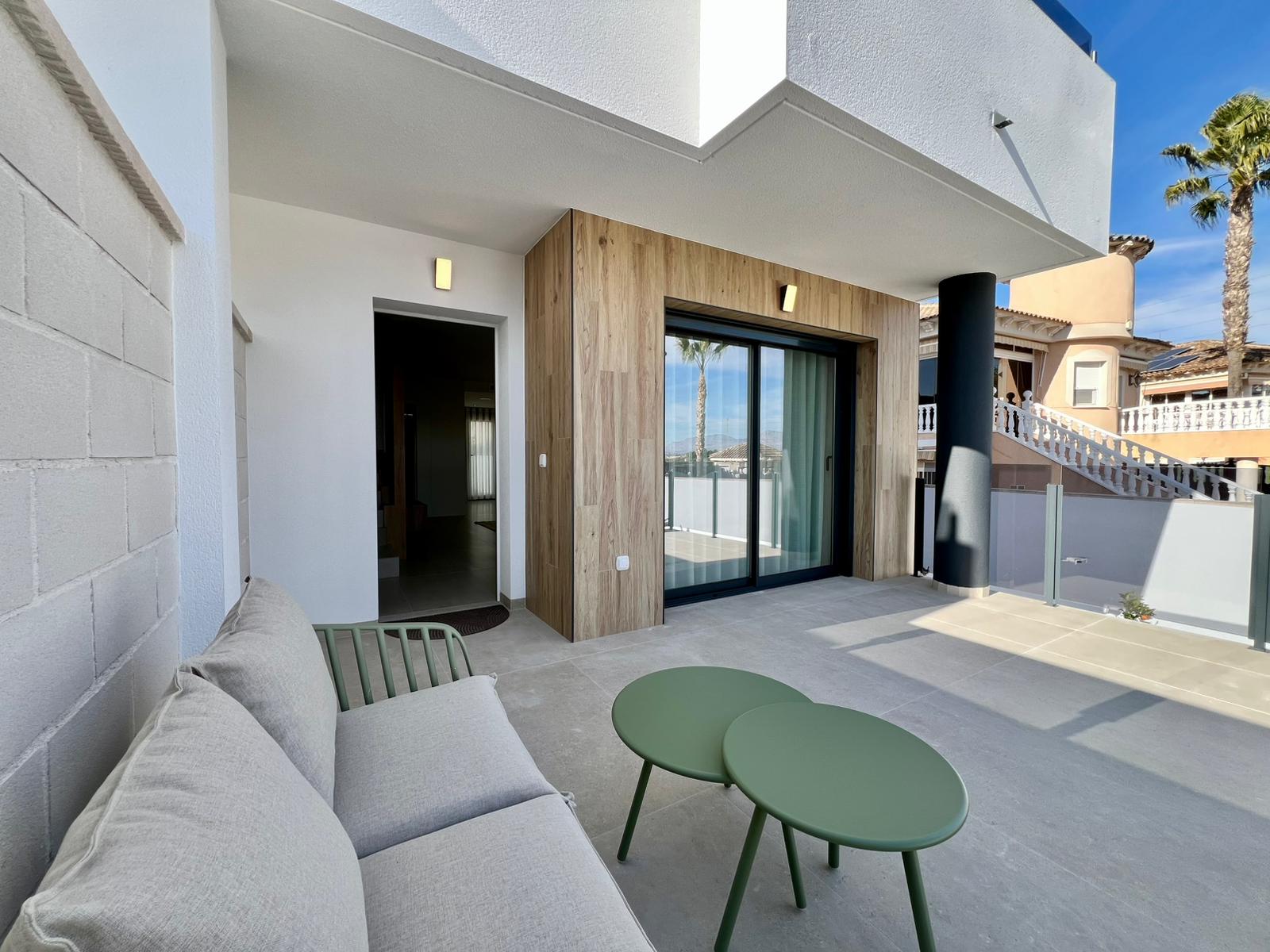 3 slaapkamer townhouse in Benferri