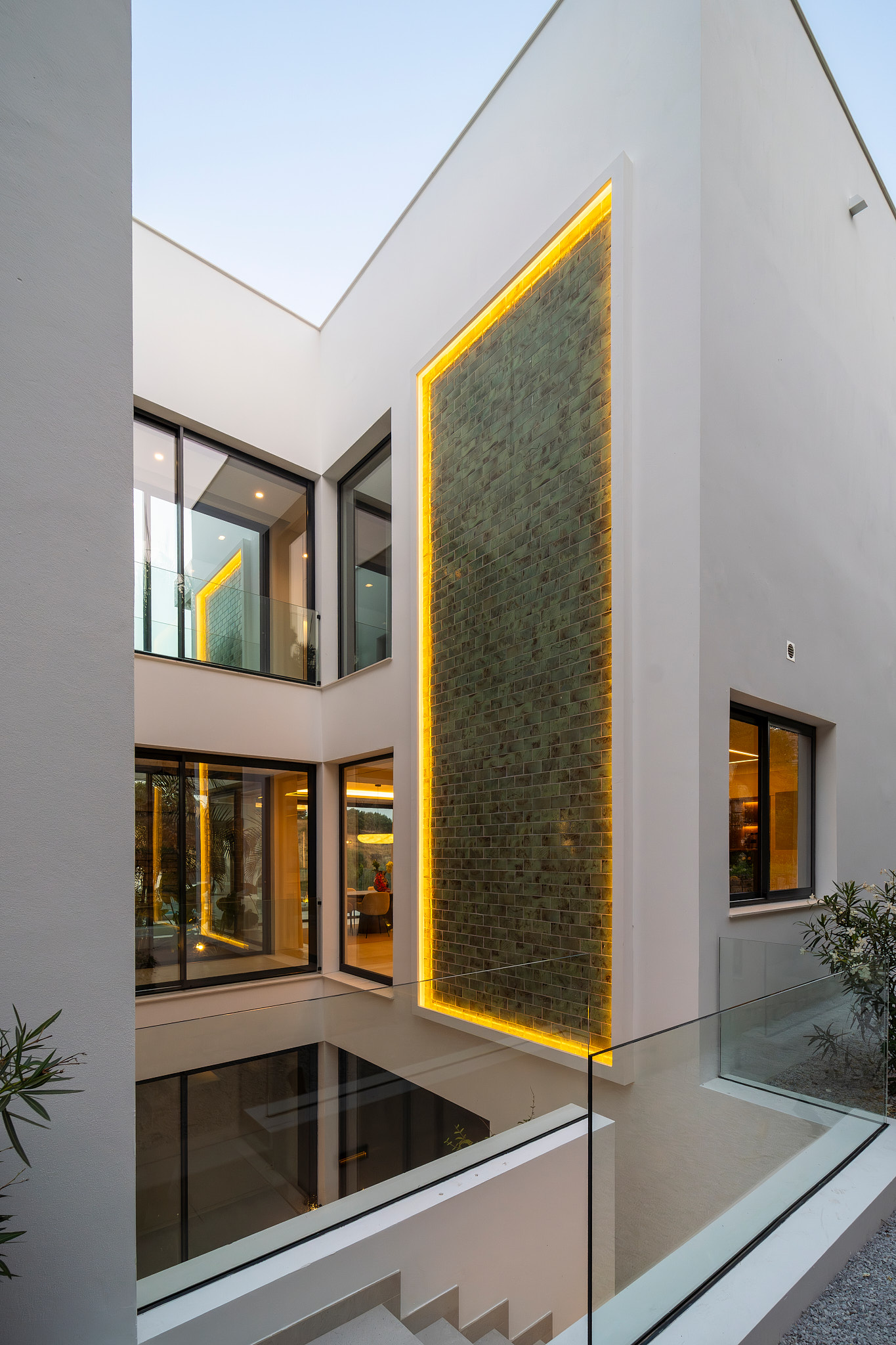 Exclusive Villa in El Paraíso