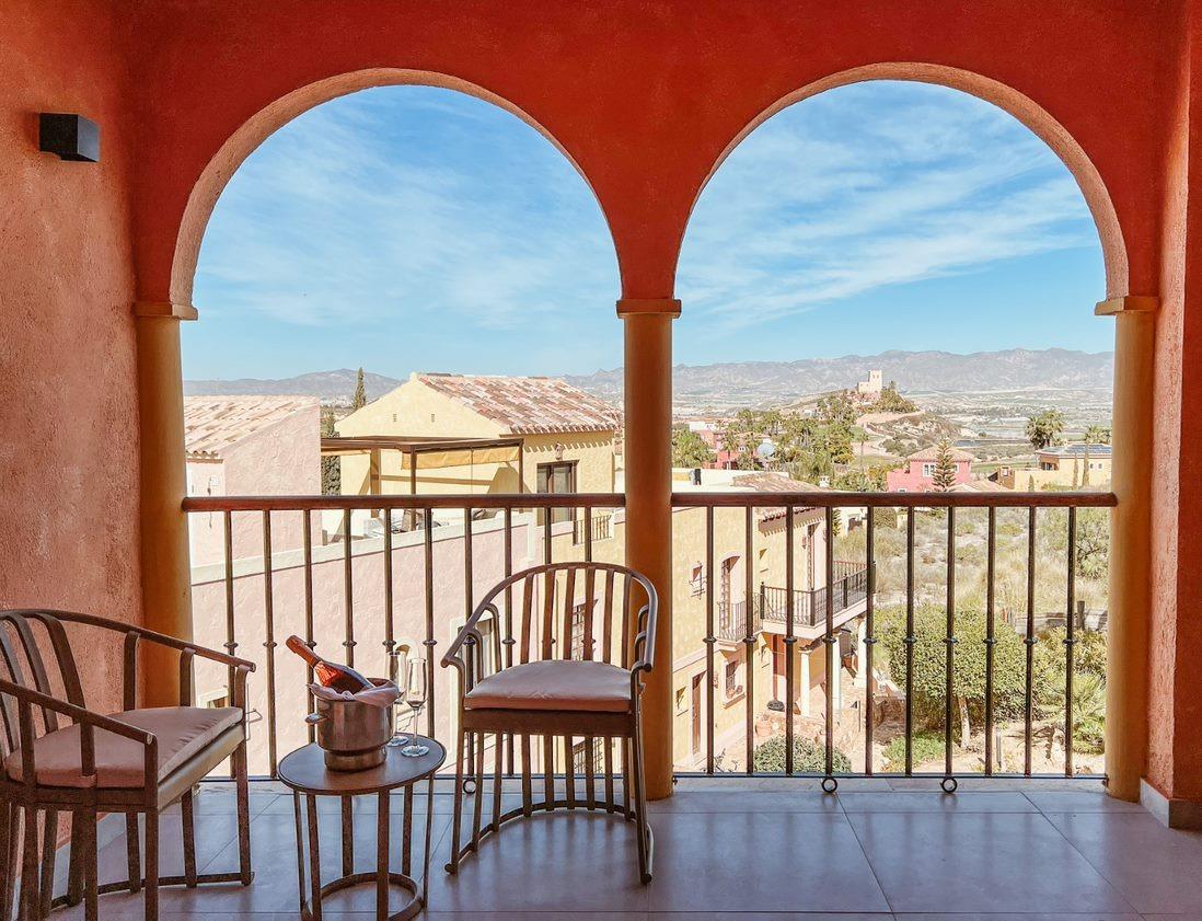 2 Bedroom, 2 Bathroom Apartment in {