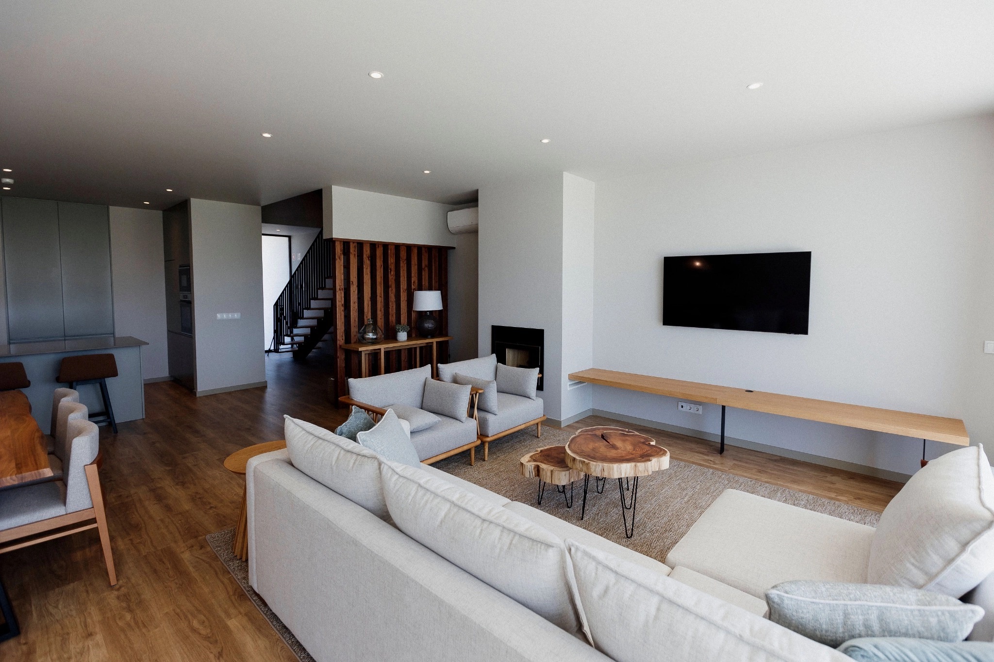 Townhouses in Nadadouro with Sea Views