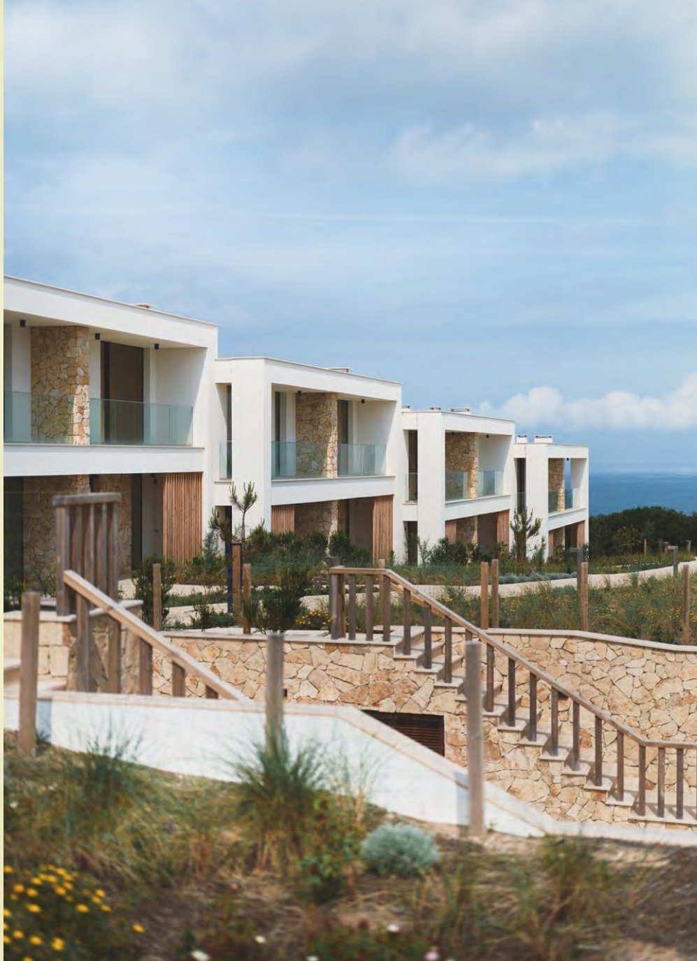 Townhouses in Nadadouro with Sea Views