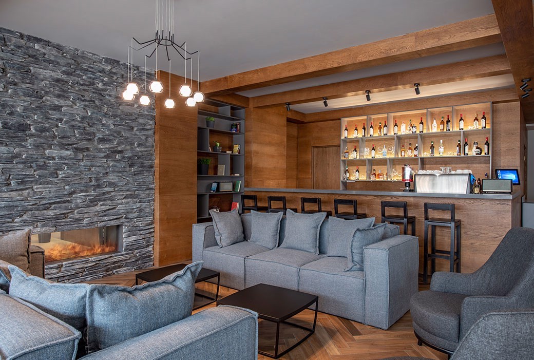 Apartments in Bakuriani with Terraces and Common Areas