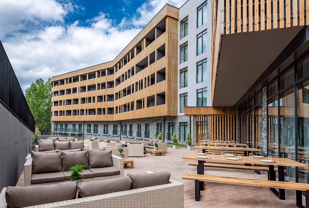 Apartments in Bakuriani with Terraces and Common Areas