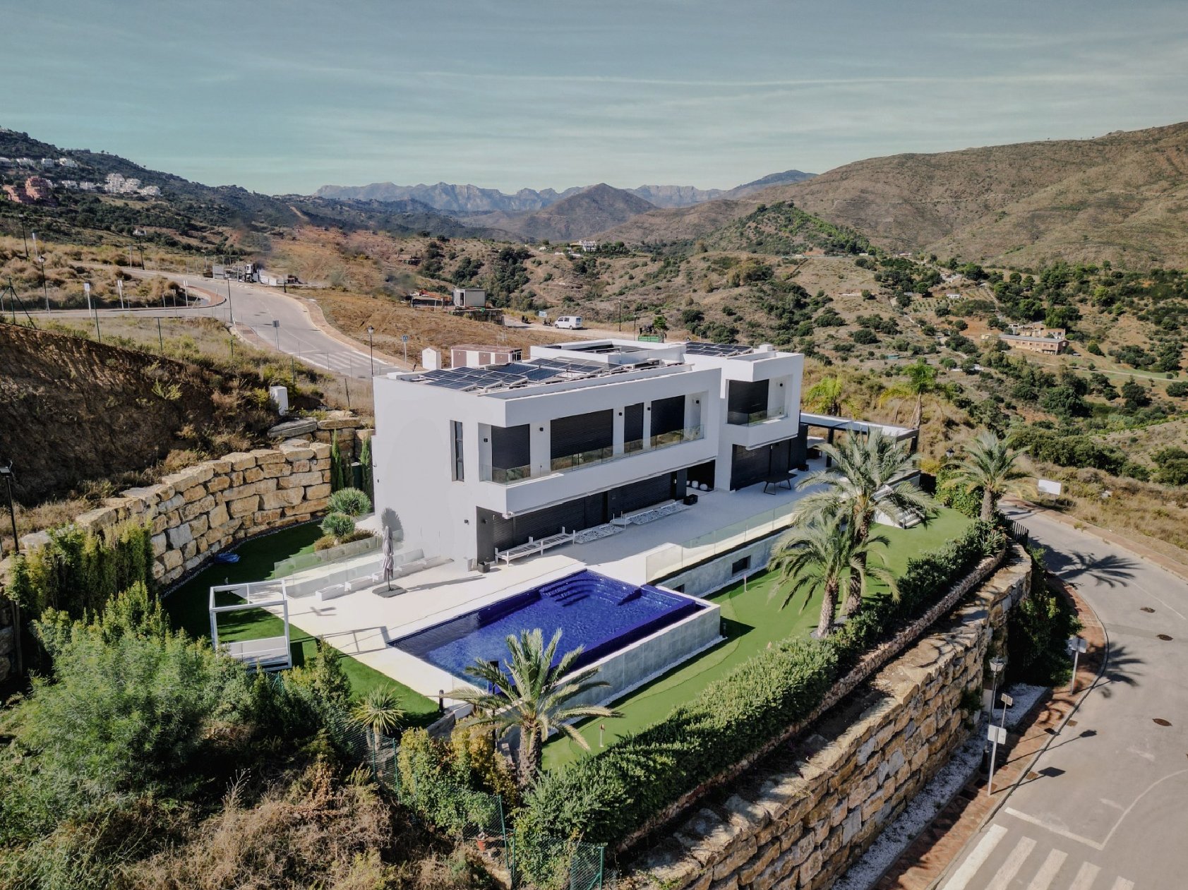 5 bedroom villa in Mijas