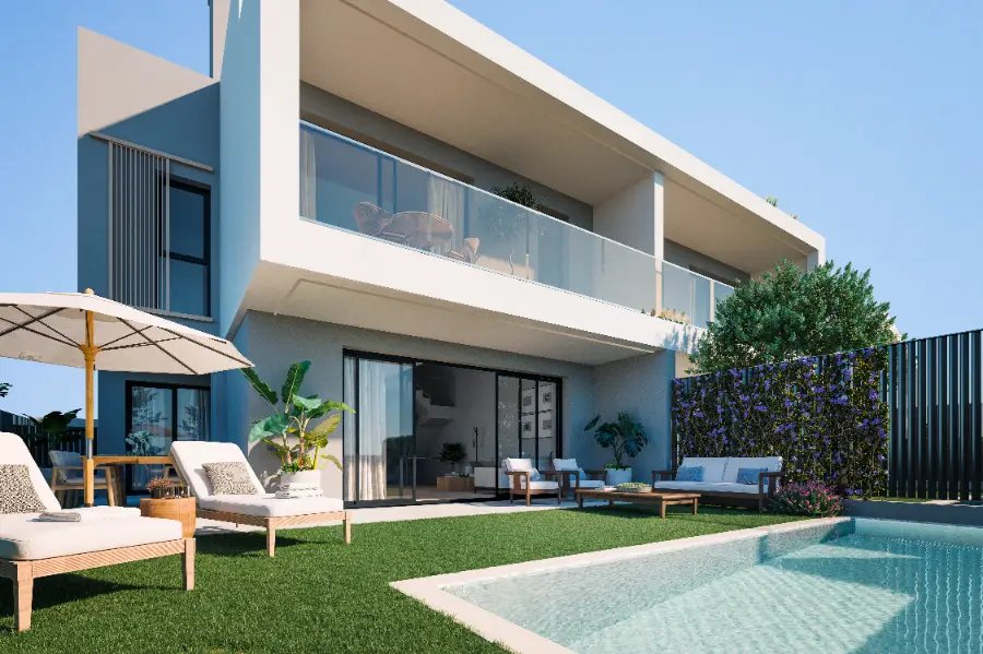 Villa in La Condomina - view 1