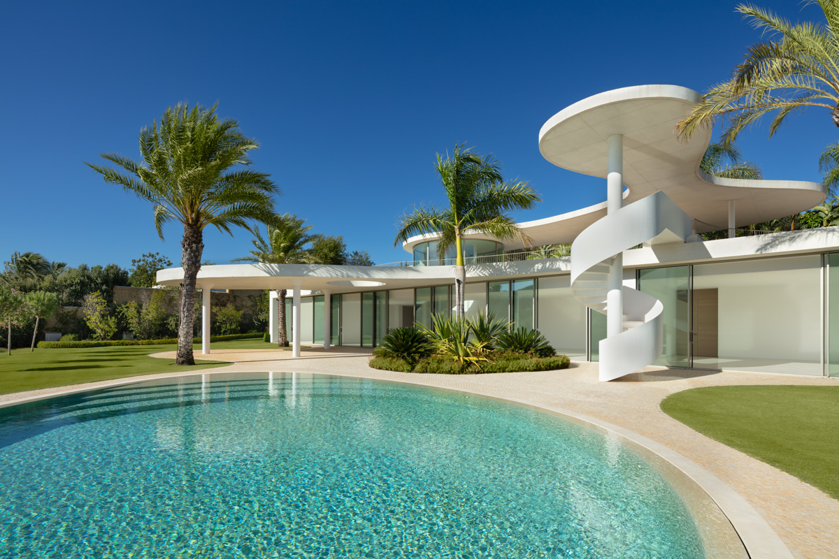 Exclusive Villas in Casares