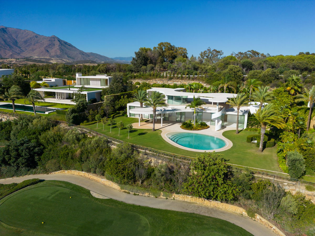 Exclusive Villas in Casares