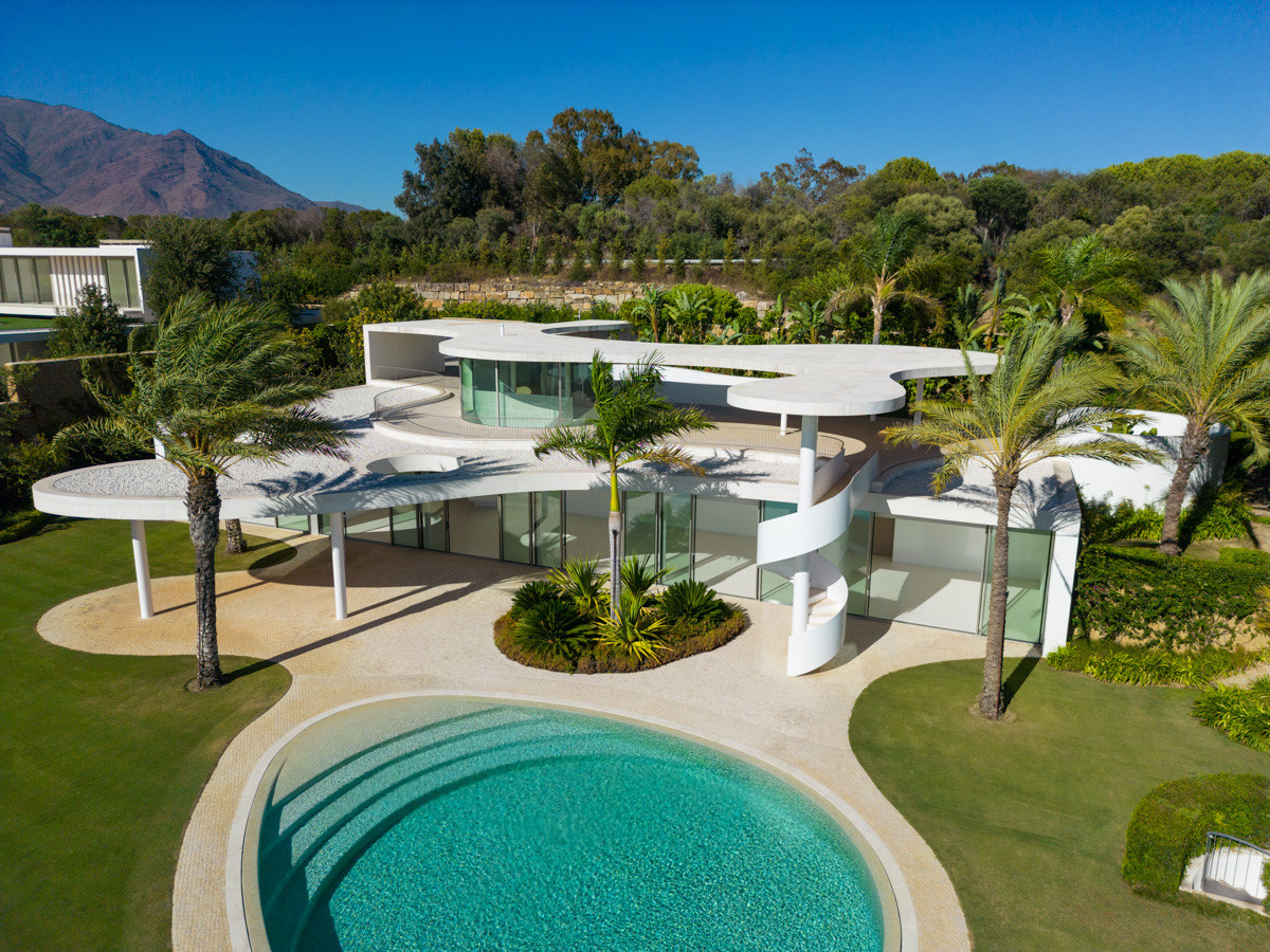 Exclusive Villas in Casares