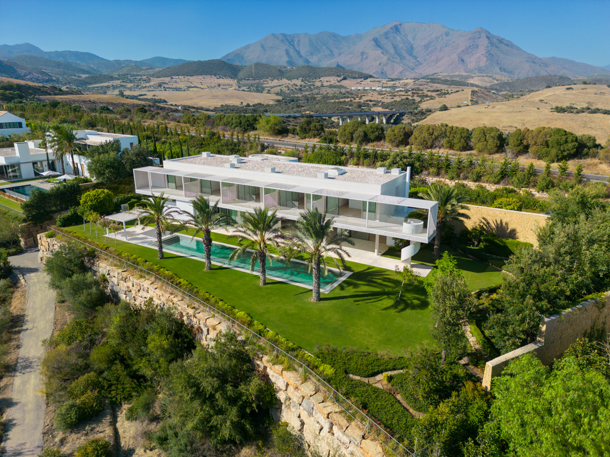 Exclusive Villas in Casares