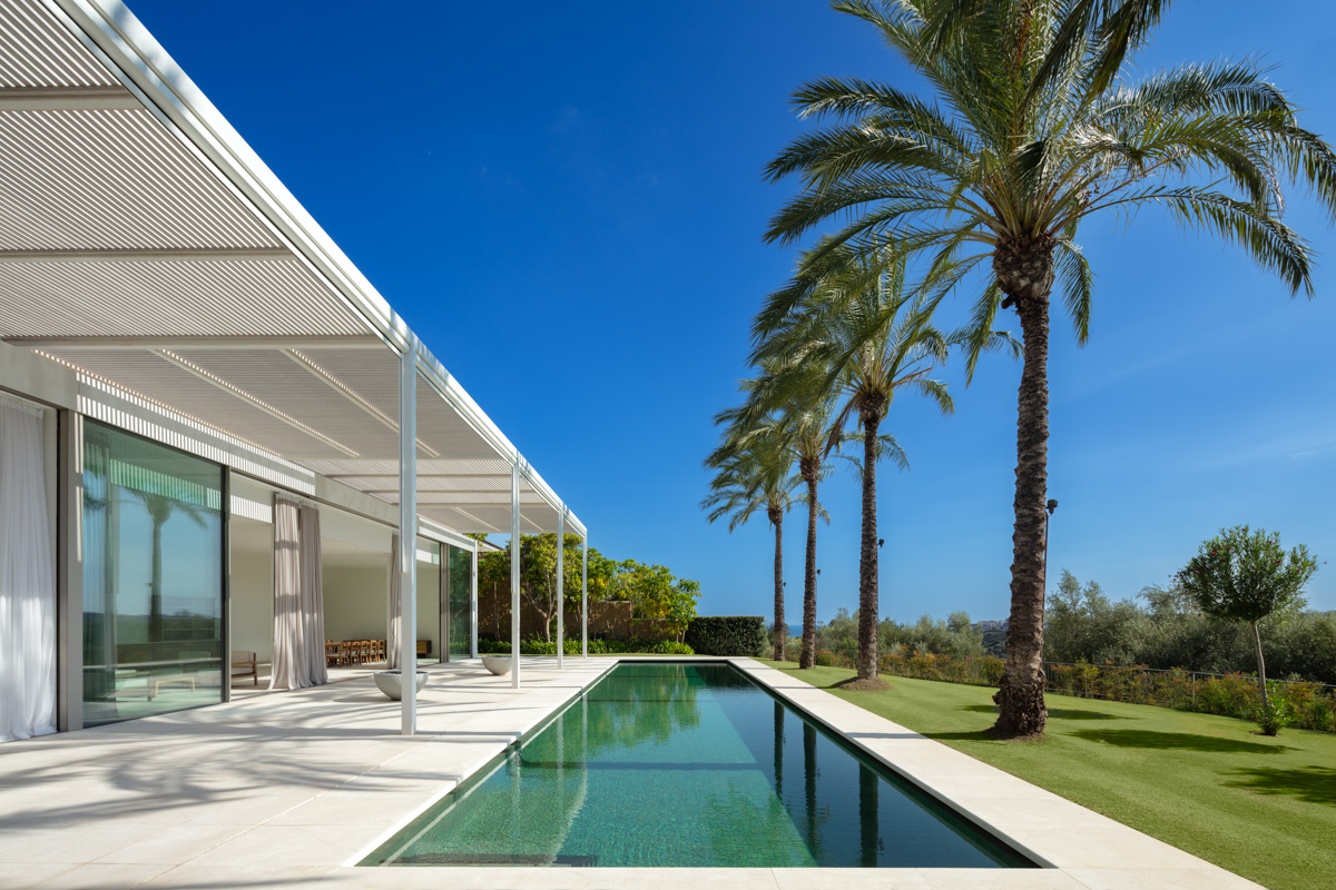 Exclusive Villas in Casares