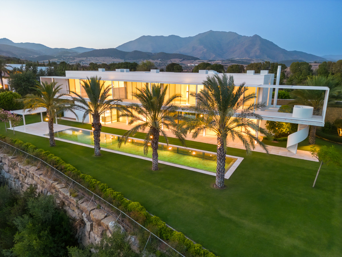 Exclusive Villas in Casares