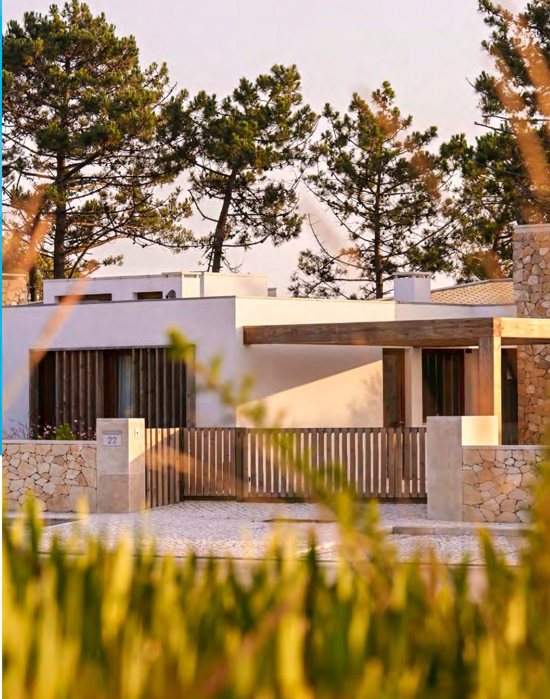 Semi-Detached Homes in Nadadouro with Sea Views