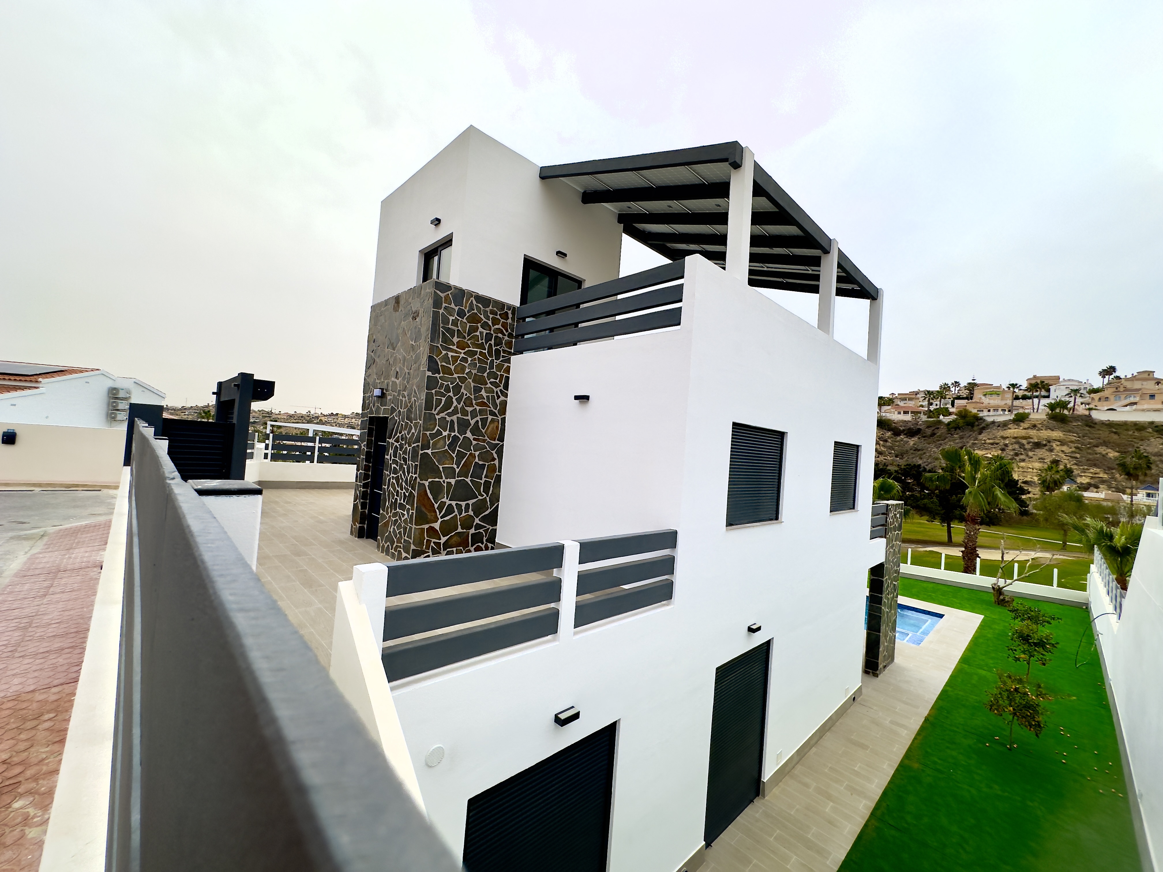 Villa in Ciudad Quesada - Image 2